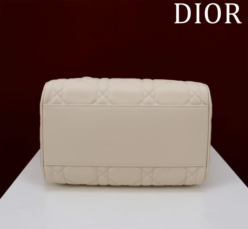 chr1st1an D10r boston bags